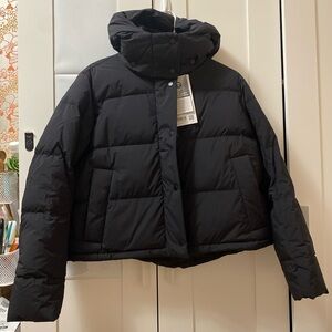 Lululemon Wunder Puff Cropped Jacket Size 8 NWT